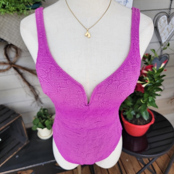 LA BLANCA ♡ Absolutely Gorgeous Vintage Purple 1pc Padded Bralette Swimsuit 10 - Picture 10 of 15